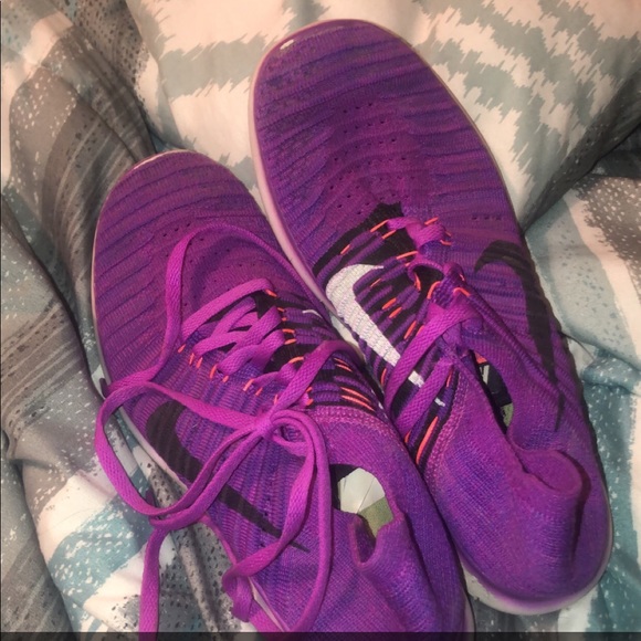 Shoes - Picture 1 of 1